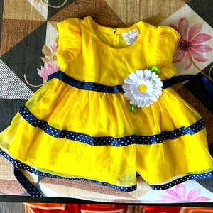 I am selling new born frock which is occasionally worn by my little one
